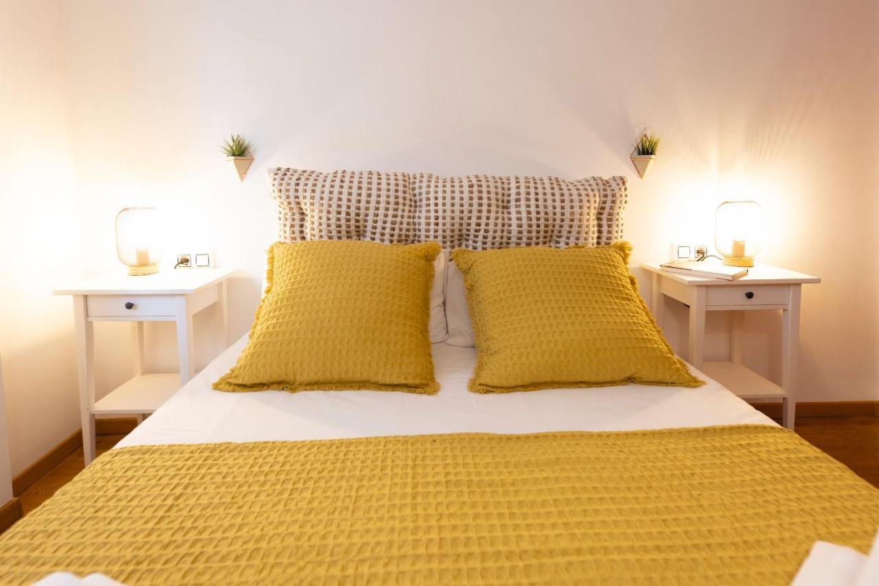 Bravissimo Sant Marti Apartment Girona Bagian luar foto