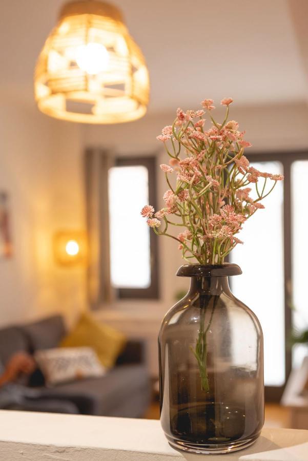 Bravissimo Sant Marti Apartment Girona Bagian luar foto